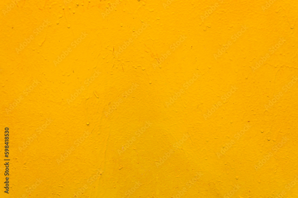 The metal surface is rough, with smudges, painted with yellow paint. Bright colored back. The metal surface is rough, with smudges, painted with yellow paint. Bright colored back.