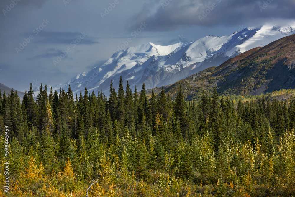 Mountains in Alaska Mountains in Alaska