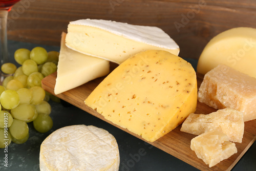 Assorted cheese platter wit...