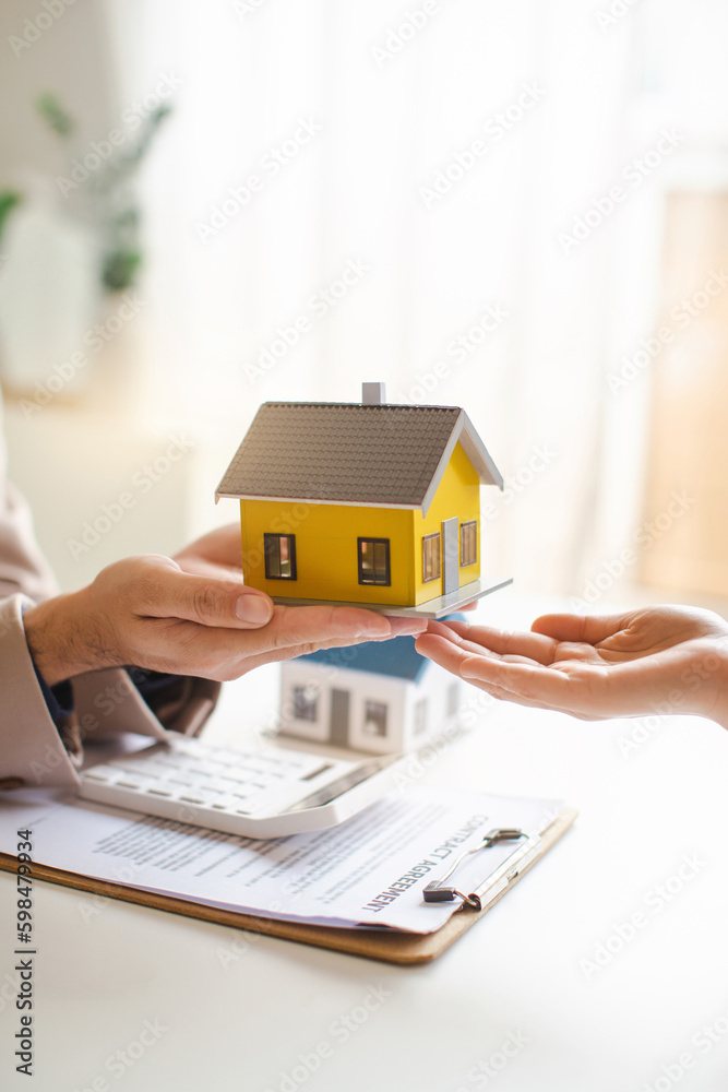 Real estate services for buying home holds house model and calculating table payment to customer. Real estate services for buying home holds house model and calculating table payment to customer.