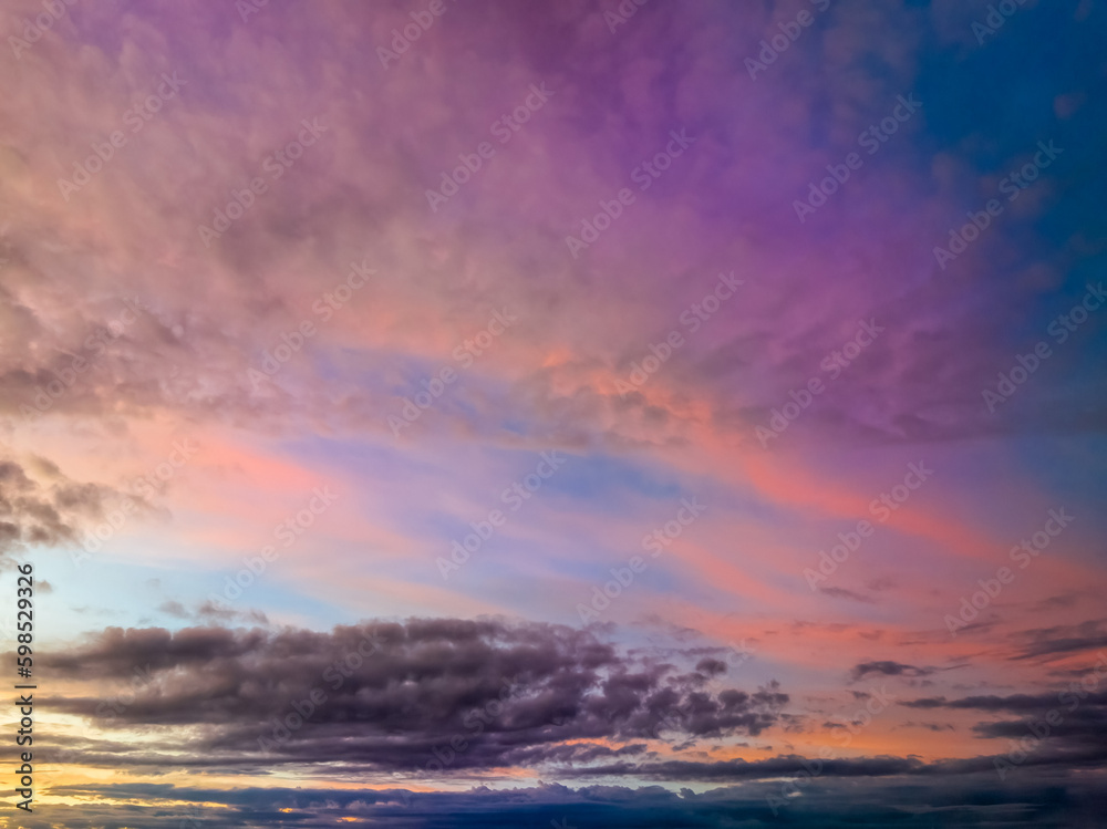 Fototapeta premium Sunrise skyscape with clouds