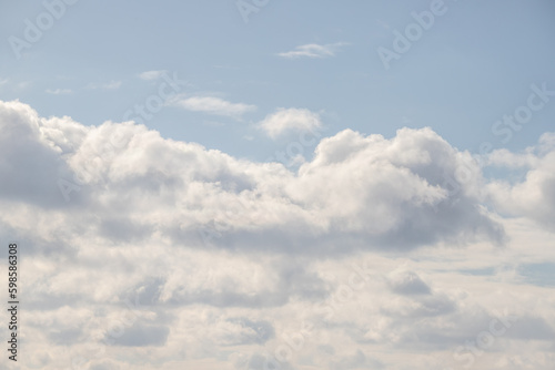 Fototapeta Naklejka Na Ścianę i Meble -  White clouds against the blue sky. Cloudy sky background.