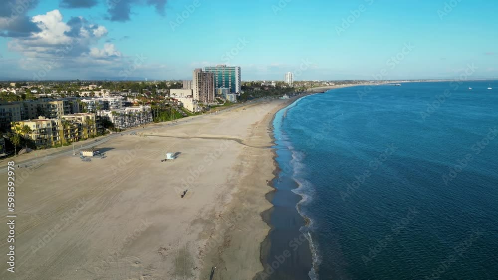 Long Beach, Los Angeles, CA, USA 2023 - Flying along the coast line long Long Beach, Los Angeles, CA, USA 2023 - Flying along the coast line long