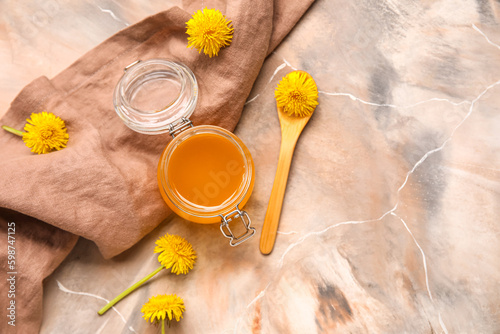 Dandelion honey jar with fr...