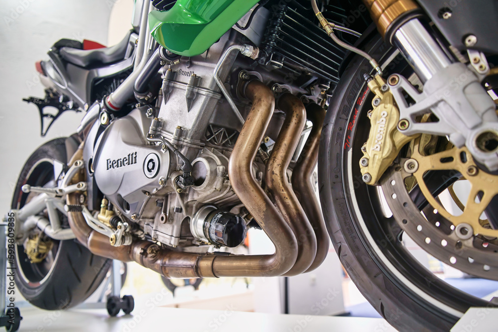Gifhorn, Germany, March 31, 2023: Benelli motorcycle, bottom view of the  engine of the large Italian motorcycle with three exhaust manifolds Stock  Photo | Adobe Stock