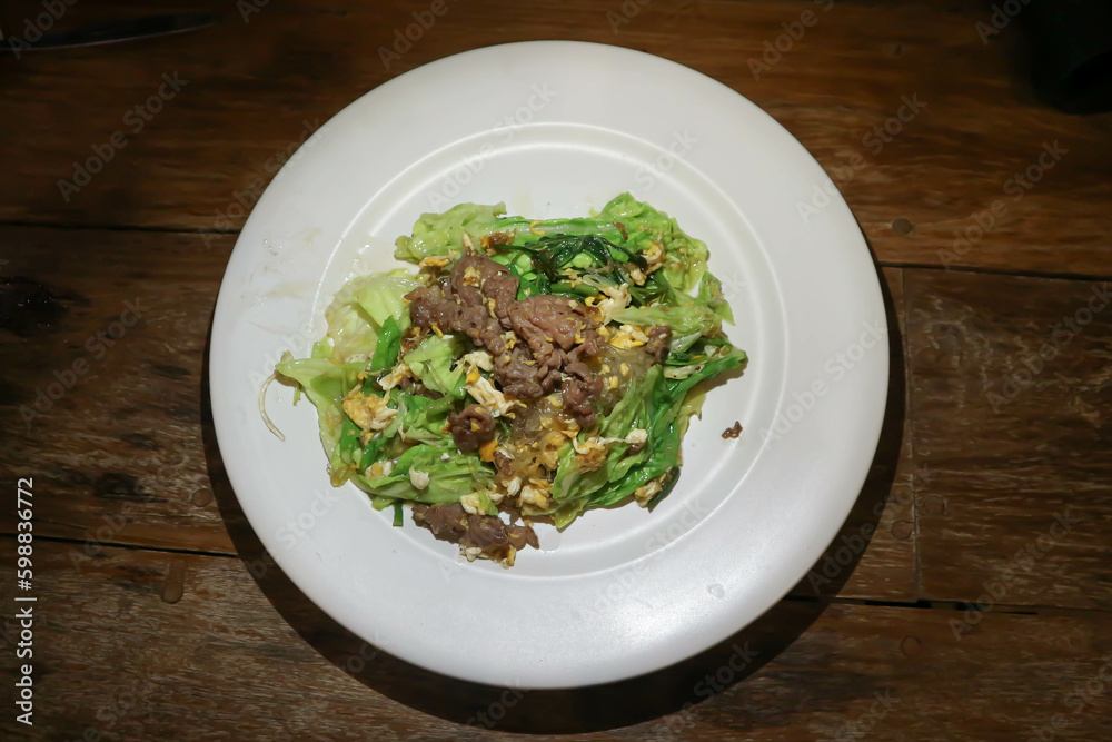 stir fried vegetable with beef stir fried vegetable with beef