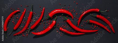Φωτογραφία Concept of hot and spicy ingredients - red hot chili pepper