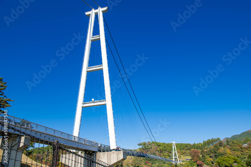 快晴の日の九重夢大吊橋 © Kinapi