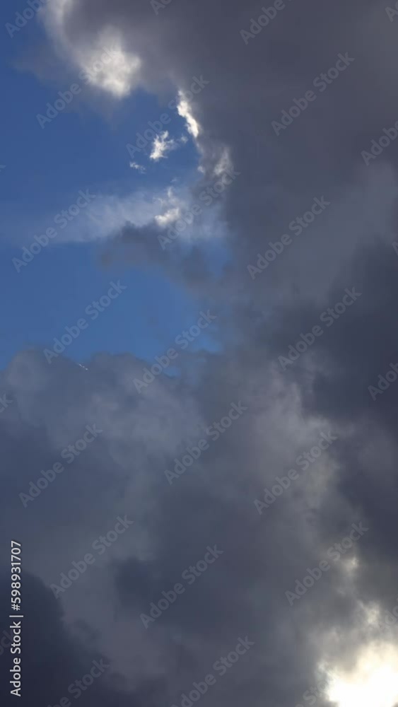 4k time lapse beautiful blue sky with clouds background. Sky clouds. Vertical video for social media.
4k time lapse beautiful blue sky with clouds background. Sky clouds. Vertical video for social media.