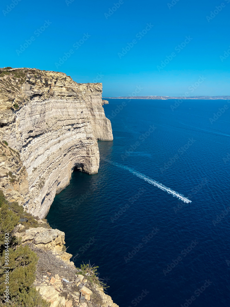 Widok na klif | Malta, wyspa Gozo
