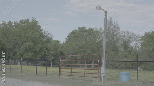 light post by gate / Sony SLog3