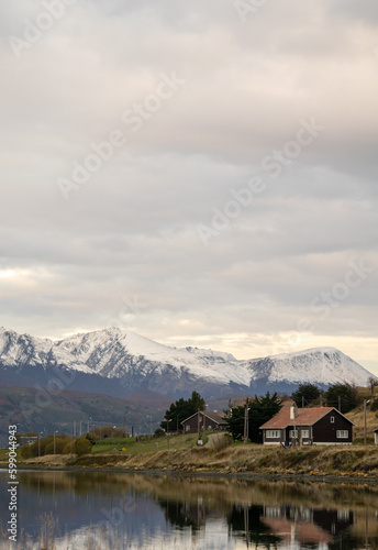 Paisaje de la ciudad de Ushuaia, Tierra del Fuego, Argentina