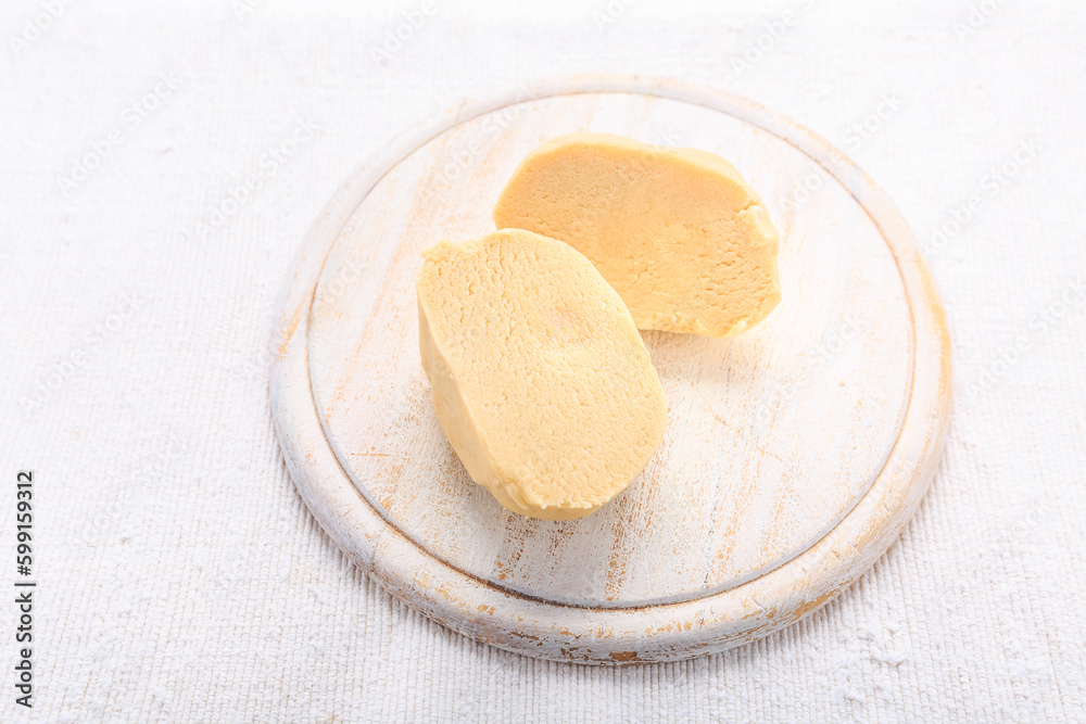 Raw shortcrust pastry , fresh prepared dough with flour Raw shortcrust pastry , fresh prepared dough with flour