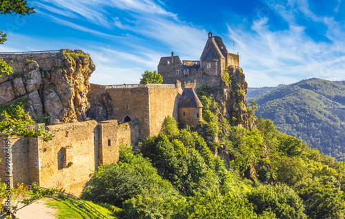 Canvas Print Aggstein castle ruin on the Danube river