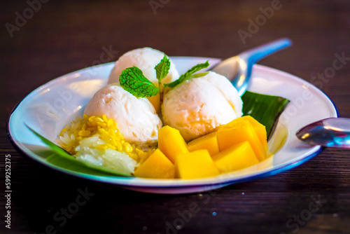 Thai Mango Sticky Rice With Ice Cream 