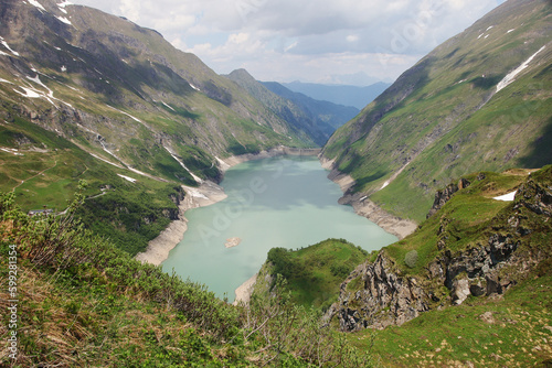 Fototapeta Naklejka Na Ścianę i Meble -  Kaprun Hochgebirgsstauseen - water reservoirs in mountains, Kaprun, Austria