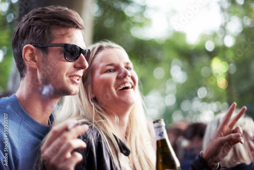 фотографія Theyre avid festival goers