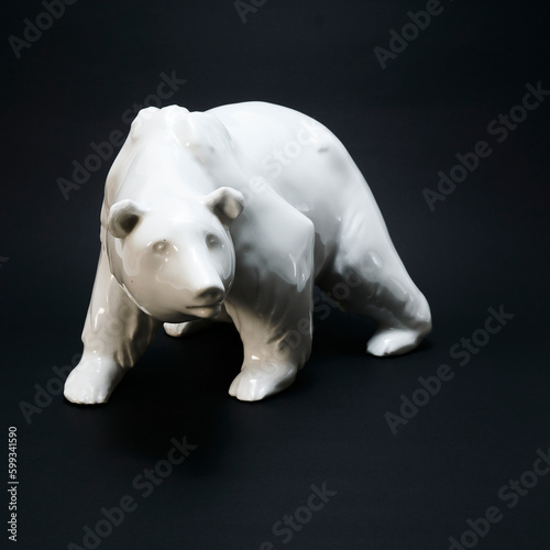 Bear of porcelain photo