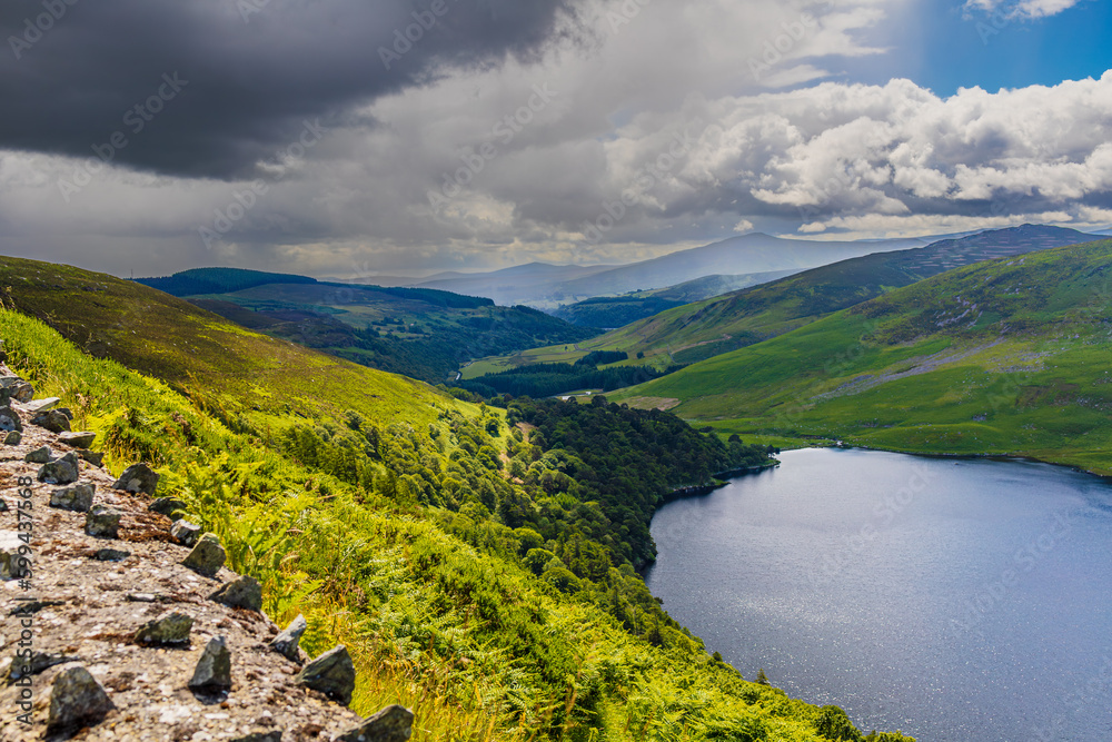 Fototapeta premium landscape with lake and mountains