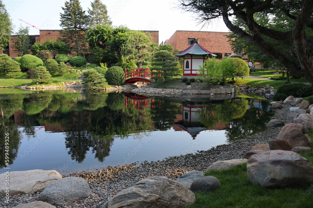 Obraz premium garden with pond