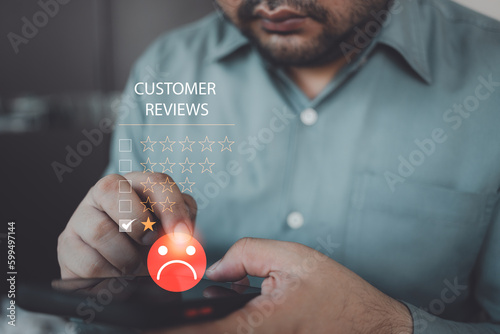 Obraz na płótnie Assessment testimonial review for dislike service and low quality