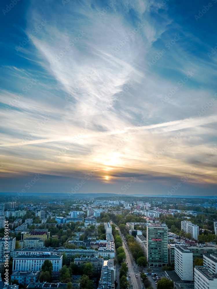 Widok na miasto z lotu ptaka, zachód Słońca, Kraków Krowodrza.
