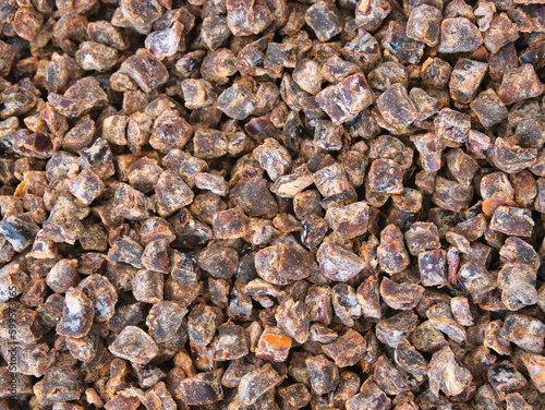 Stoned, chopped, dried dates lightly coated with rice flour to prevent stickiness.