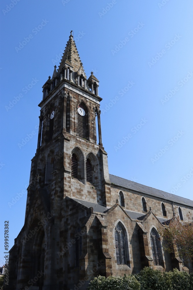 Fototapeta premium church in Combourg, France 