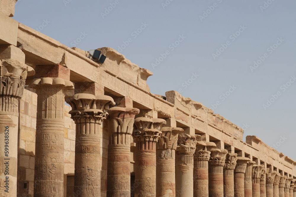 Columnas templo egipcio