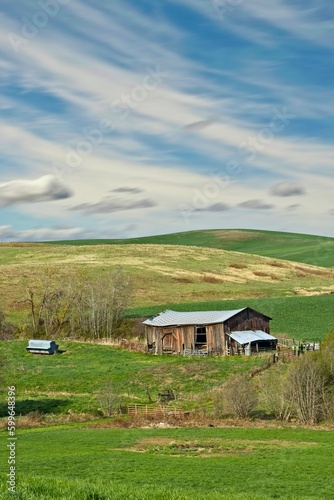 Barn and rolling hills in eastern Washington.