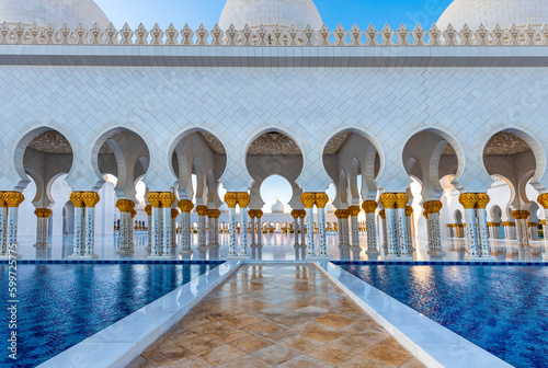 Fotografija Abu Dhabi Grand Mosque, Iconic Landmark and Architectural Marvel of UAE