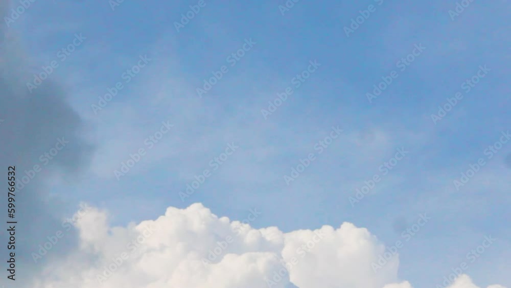Clear Sky With Thick White Clouds Shining In The Sun Clear Sky With Thick White Clouds Shining In The Sun