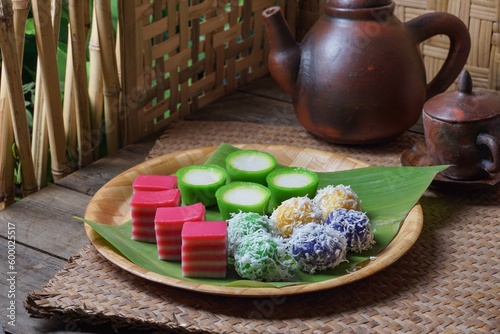 Malaysia's popular assorted sweet dessert