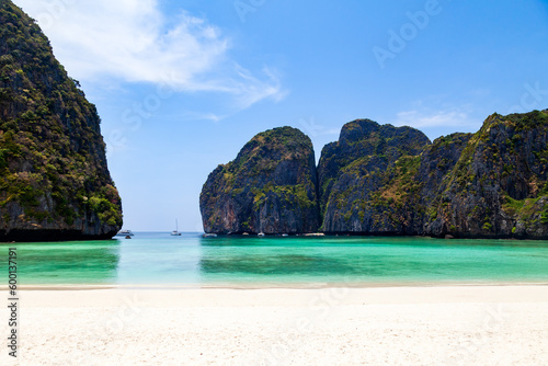 The legendary Maya Bay beach without people where the film "beach" with Leonardo DiCaprio was filmed with a beautiful bay of sand and clear turquoise water. UNESCO World Heritage.
