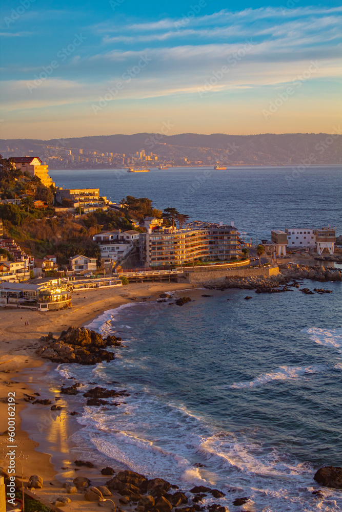 o sol e o crepúsculo praia de cochoa  Praia Reñaca, Viña del Mar, Valparaíso Região do Chile