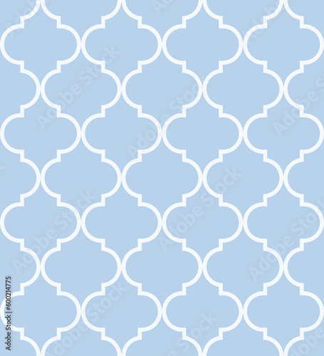 Moroccan Seamless background of geometric islamic trellis pattern in blue with white outline. Decorative morocco geometric pattern/ quatrefoil background 
