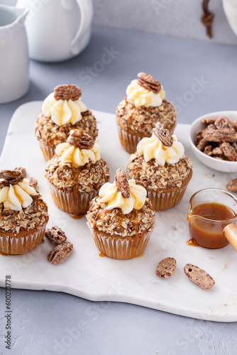Caramel pecan cupcakes with cream cheese frosting