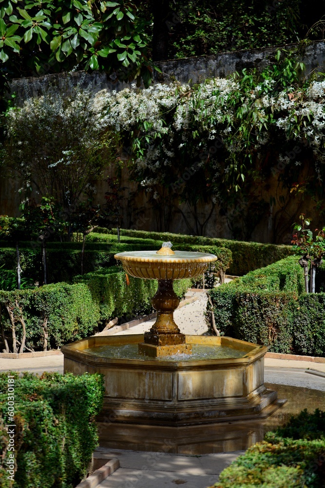 Parc typique d'Andalousie avec fontaine, Espagne, Europe 6 Parc typique d'Andalousie avec fontaine, Espagne, Europe 6