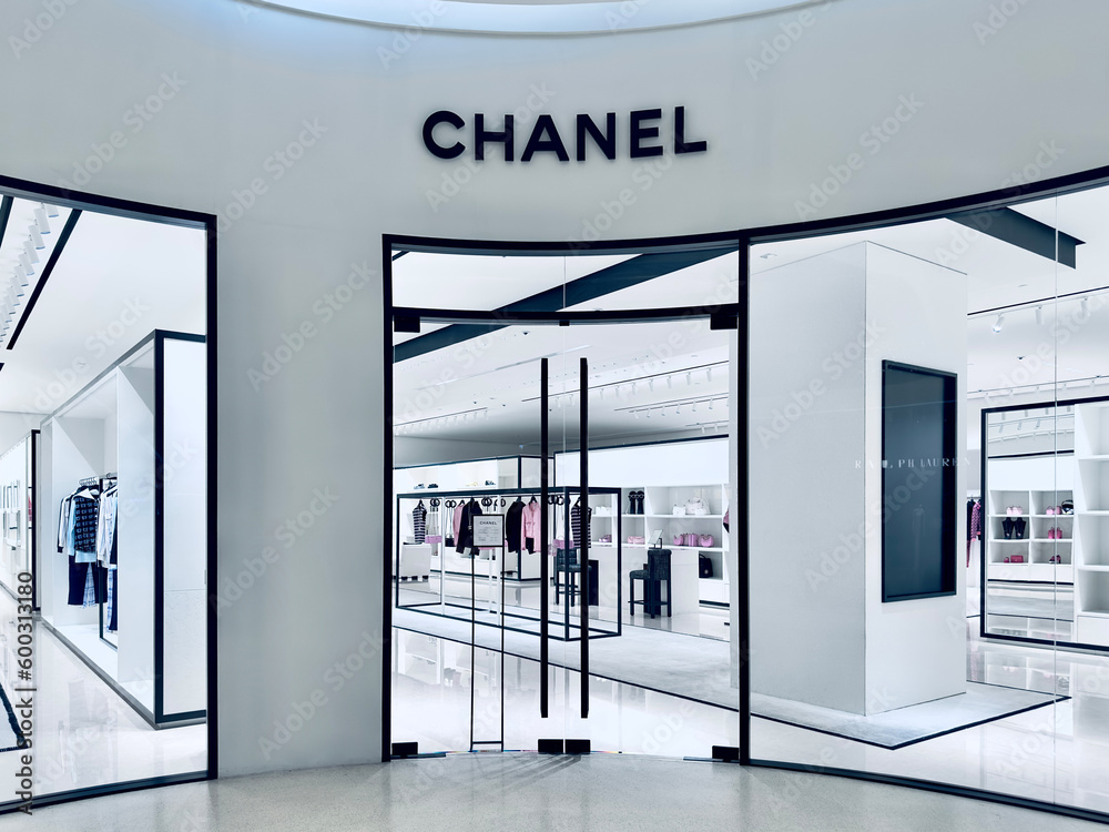 Chanel flagship store, English