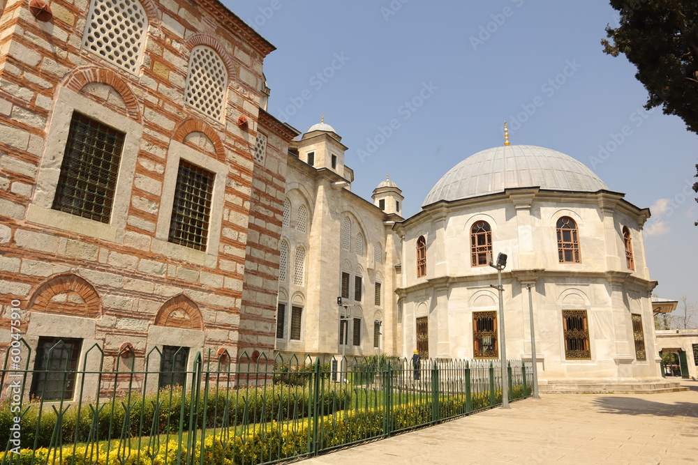 Istanbul, Turkey.
04.29.2023
historical Fatih Mosque (Conqueror's Mosque).
public Ottoman mosque in the Fatih district of Istanbul, Turkey, with a huge decorated domes