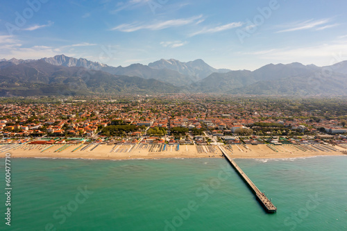 forte dei marmi coast view