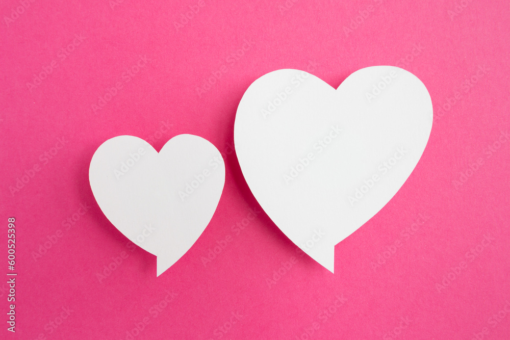 paper speech bubble on pink background paper speech bubble on pink background