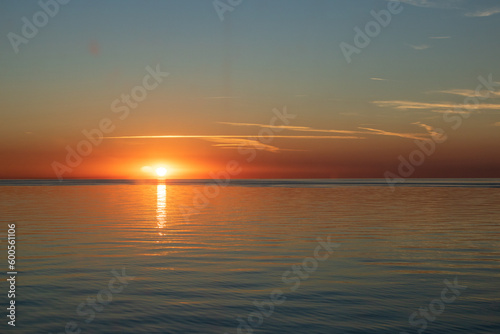 Sonnenuntergang über dem Meer © M