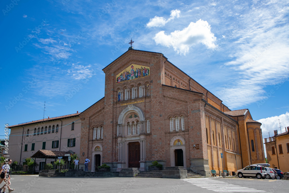Fototapeta premium Comune di Bardi, provincia di Parma, Emilia Romagna