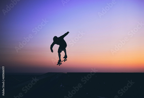 Wallpaper Mural Skateboarder in action, silhouette unrecognizable. Torontodigital.ca