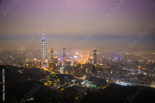 Wallpaper Mural A City of Colors at Night. The Sky, a Dreamy and Romantic Canvas. Overlooking the city's dazzling landscape at dusk and night. Taipei Torontodigital.ca
