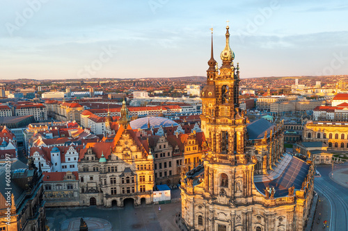 Dresden Schlo  platz Sonnenaufgang