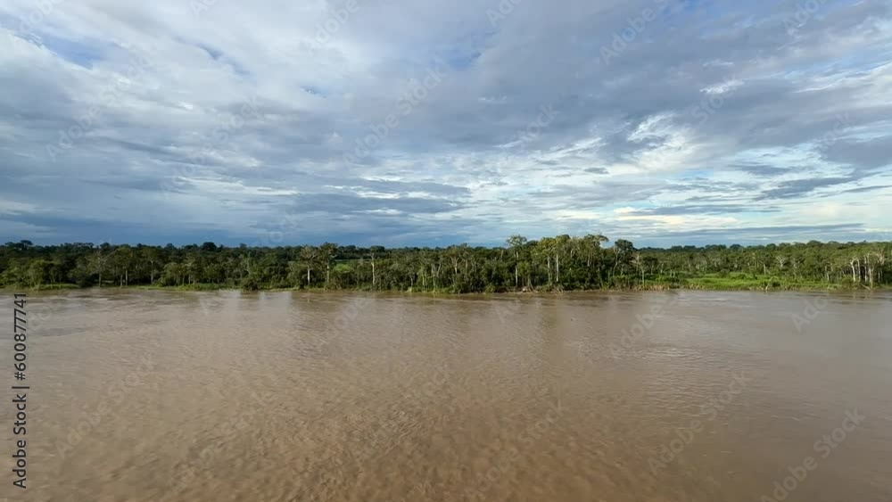 Fahrt auf dem Amazonas