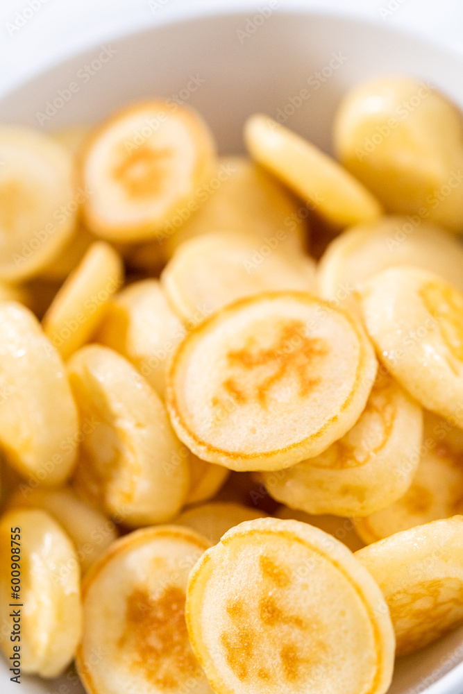 Mini pancake cereal Mini pancake cereal