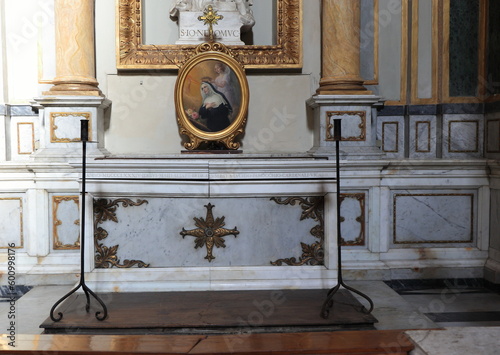 Cuadro en lienzo San Lorenzo in Lucina Church Altar with Painting of Santa Rita da Cascia in Rome